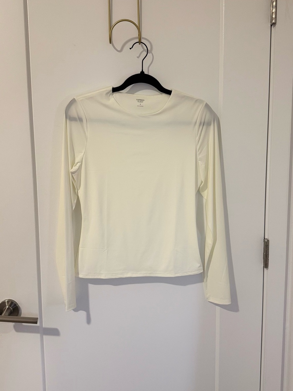 Express White Long Sleeve Crewneck Top